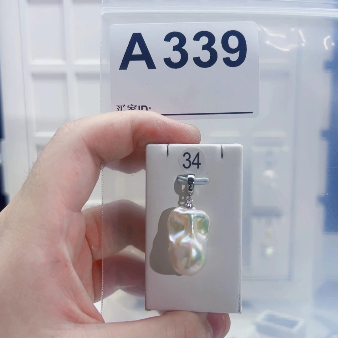 淡水珍珠颈饰合金