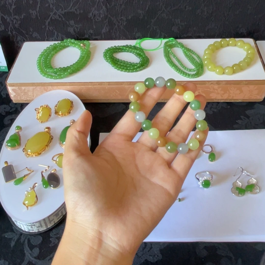 未镶嵌手串和田玉