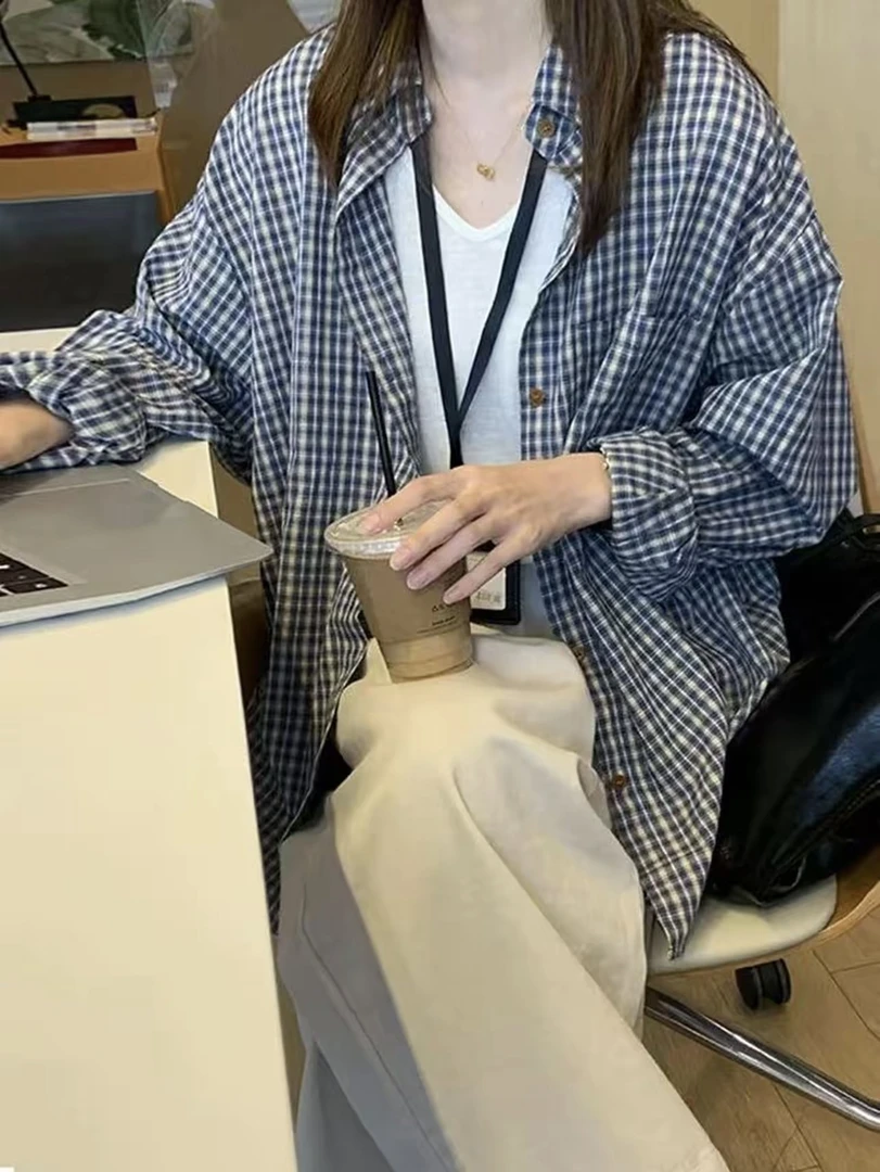 复古宽松慵懒风格子衬衫女春夏薄款韩版休闲简约长袖外搭通勤小衫