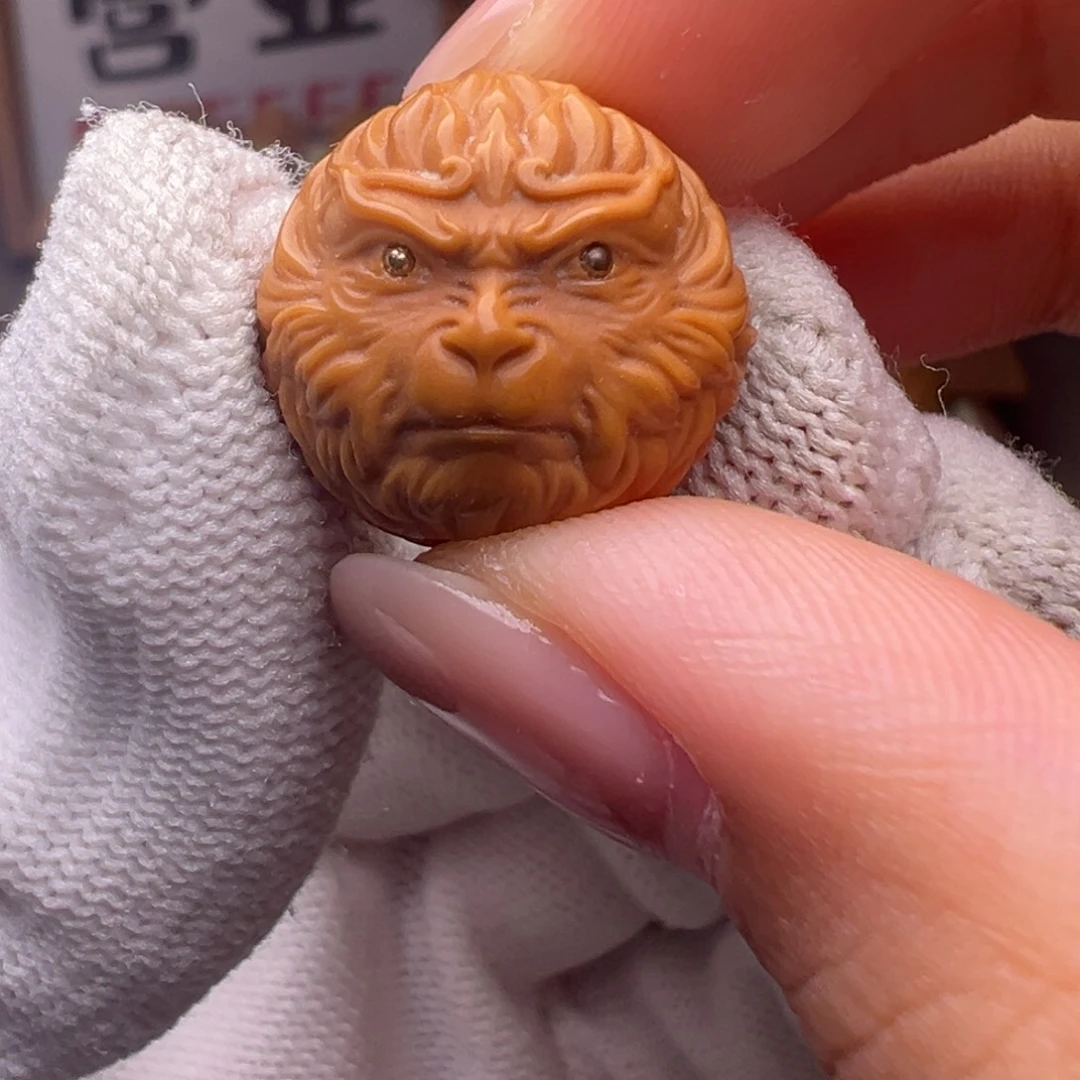 猴头核桃把件镶嵌款大圣全品有正常封口线