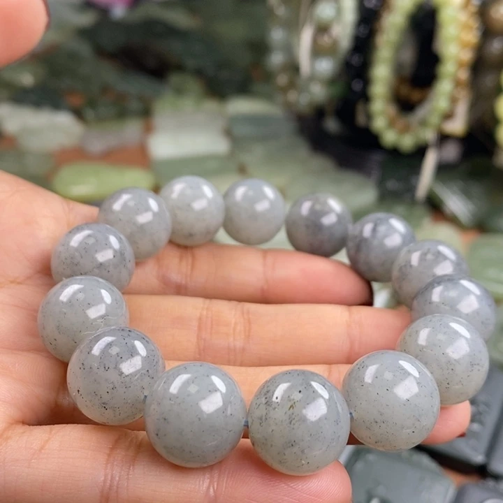 和田玉未镶嵌颈饰卡16青花手串