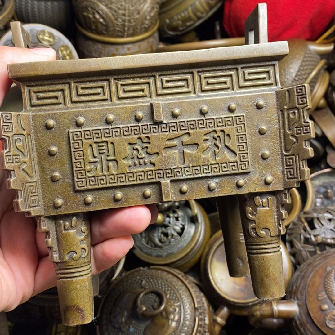 精美铜器做工精良