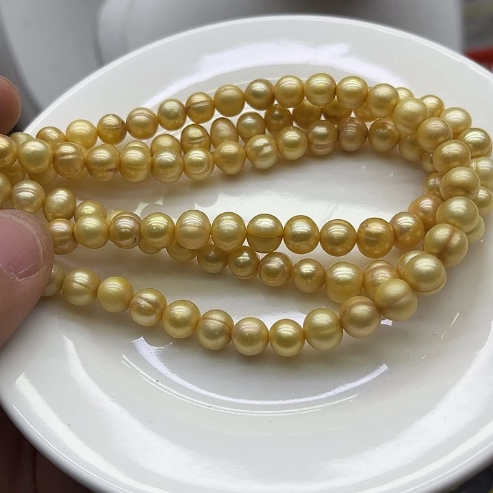 淡水珍珠未镶嵌颈饰