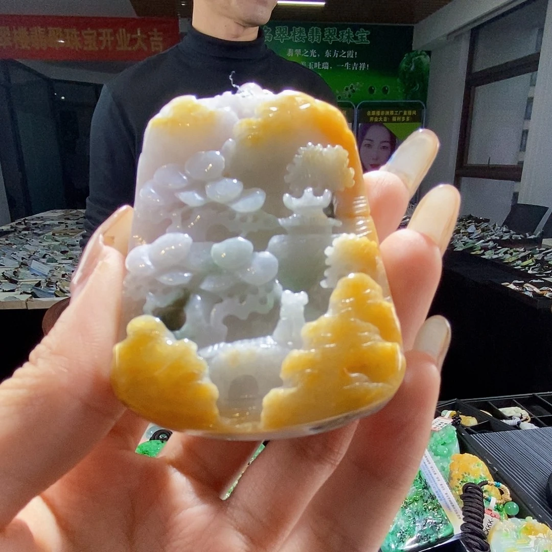 颈饰未镶嵌翡翠翡翠