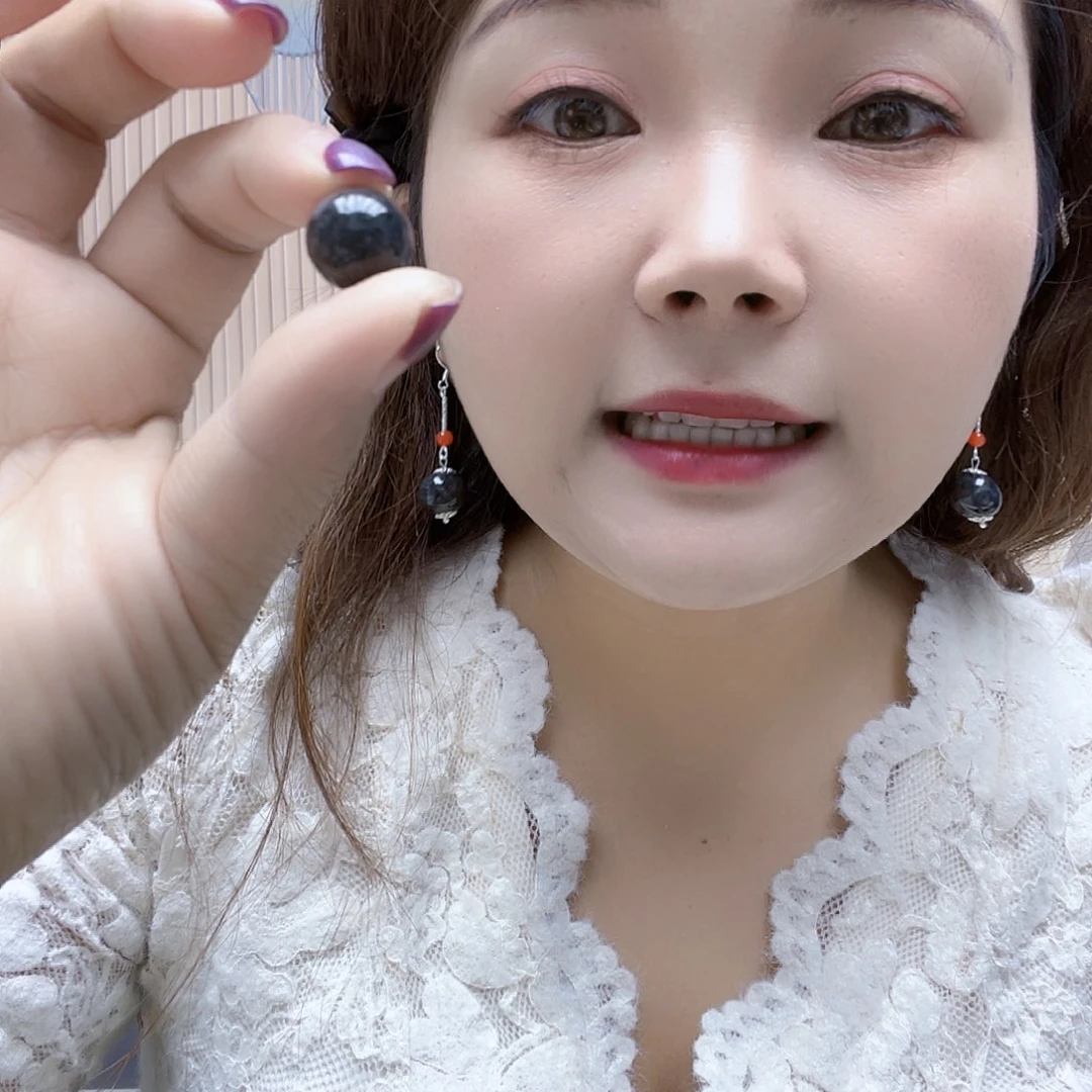 翡翠未镶嵌颈饰单株