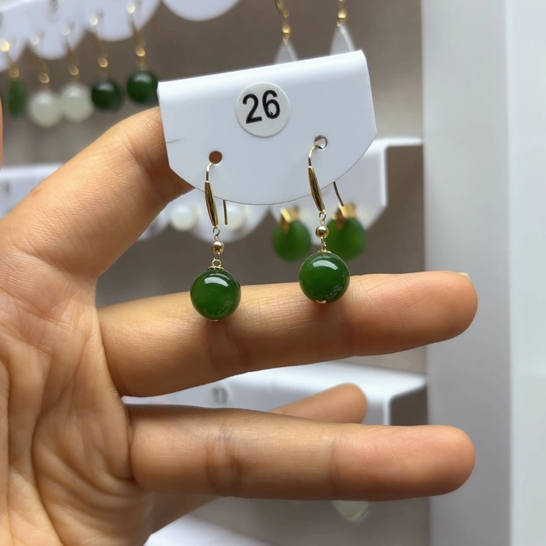 和田玉18K金镶嵌耳饰