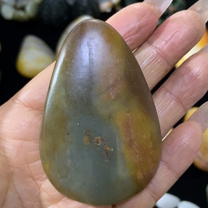 和田玉（糖玉）未镶嵌挂件