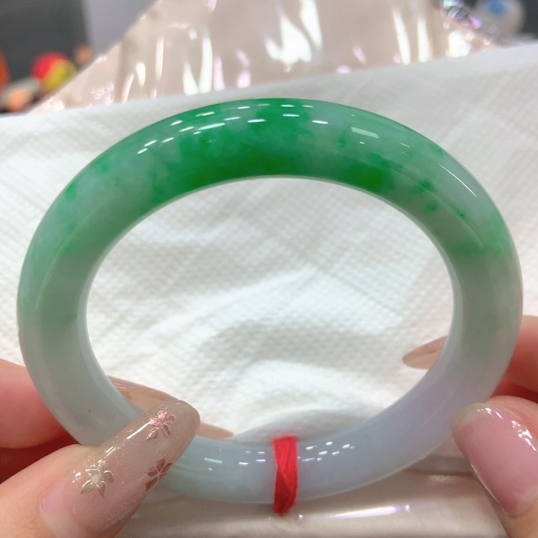 翡翠未镶嵌手镯52圆