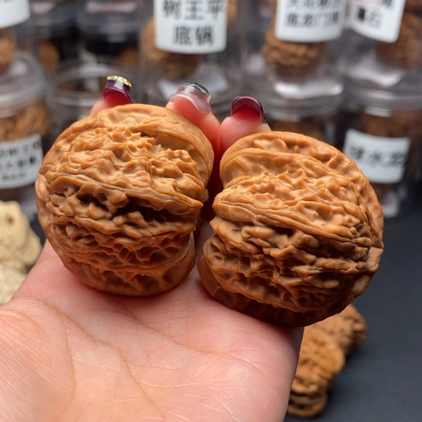 【闪购商品】吊坠文玩核桃情**已白狮子