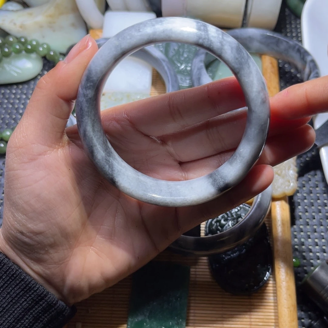 未镶嵌和田玉车挂