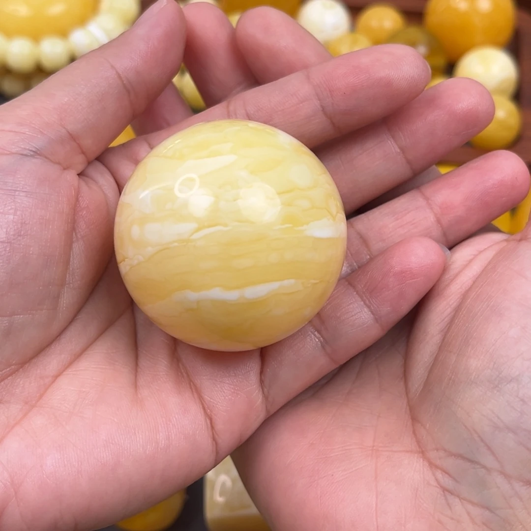 琥珀裸石未镶嵌天****望虎皮纹珠