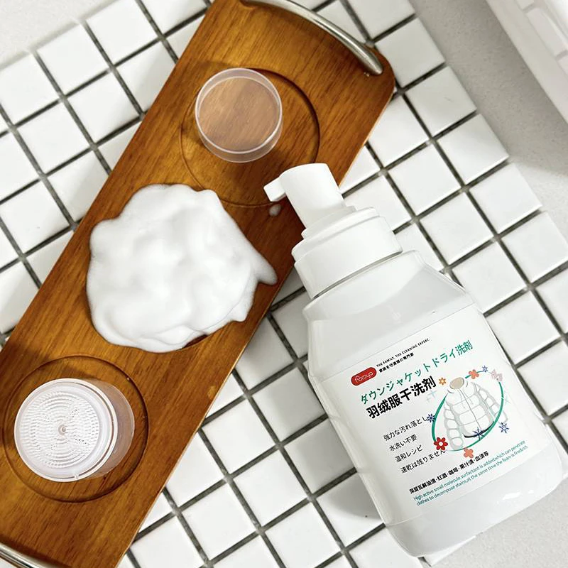 （羽绒服干洗剂）去油科技免水洗羽绒服泡沫去污便携干洗剂Z