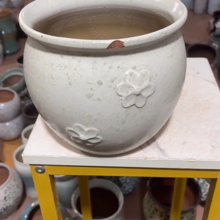 花盆紫砂口径20高度18一只瑕疵