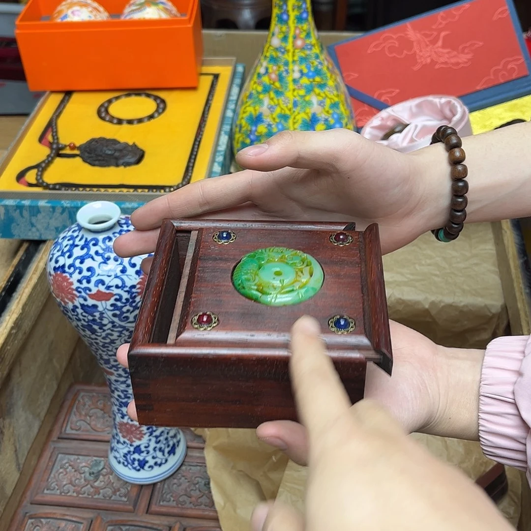 大叶紫檀（黑酸枝木类）