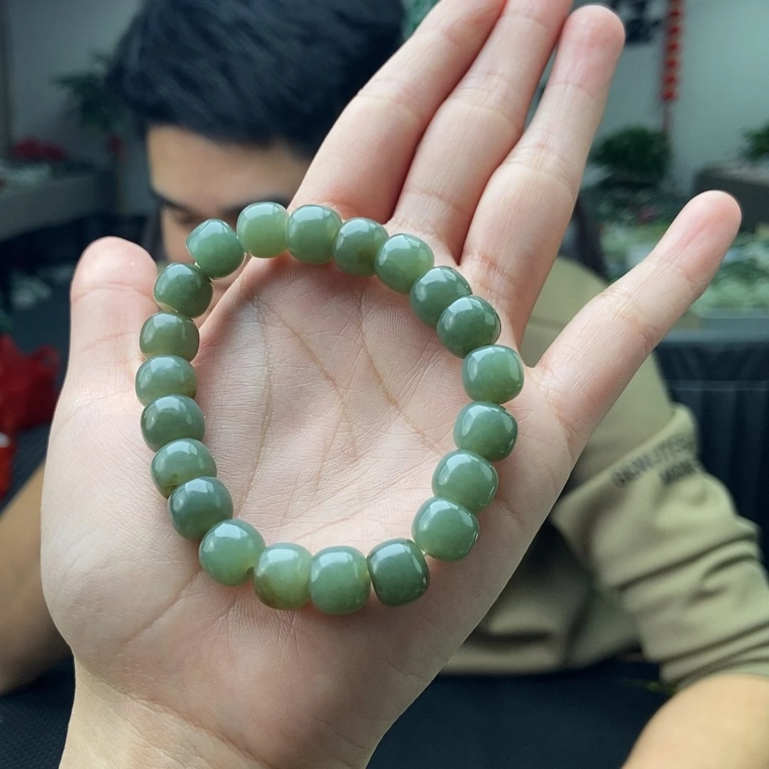 和田玉颜色多样性发拍一发一未镶嵌