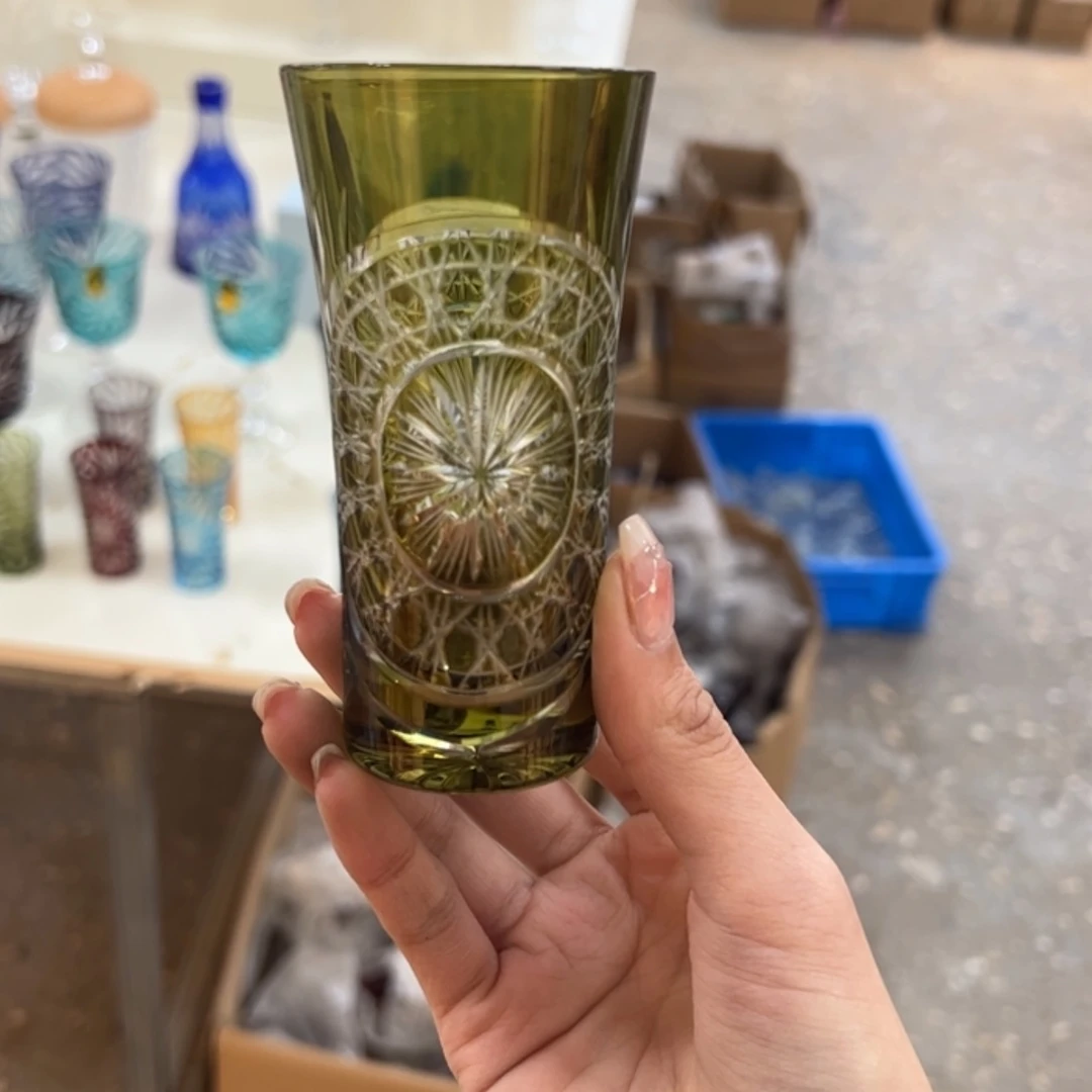 【闪购商品】万花镜橄榄绿清酒杯一个