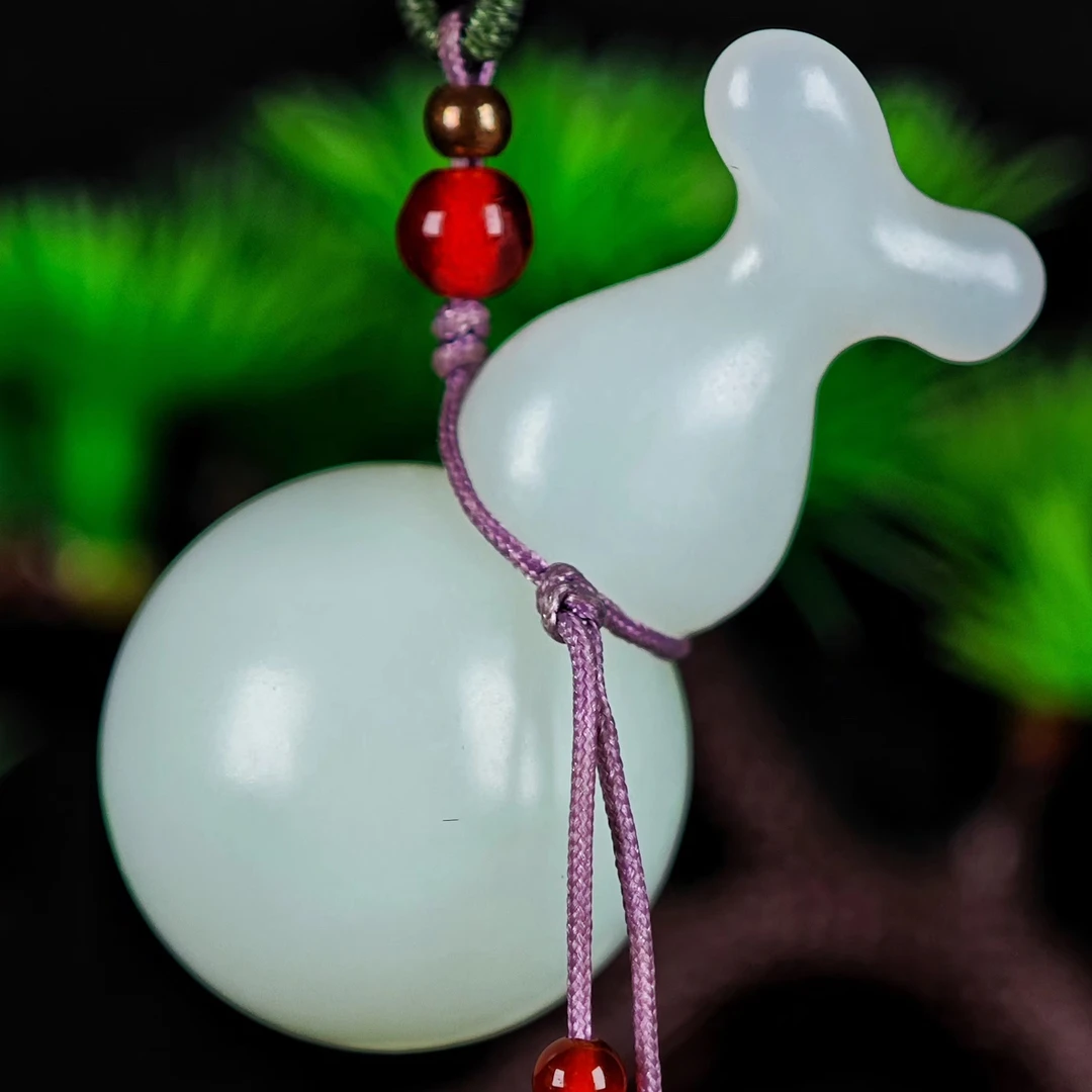 羊脂白玉精品葫芦挂件精致简约时尚