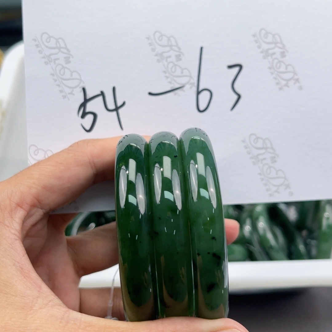 和田玉手镯未镶嵌多样性发货，拍一发一