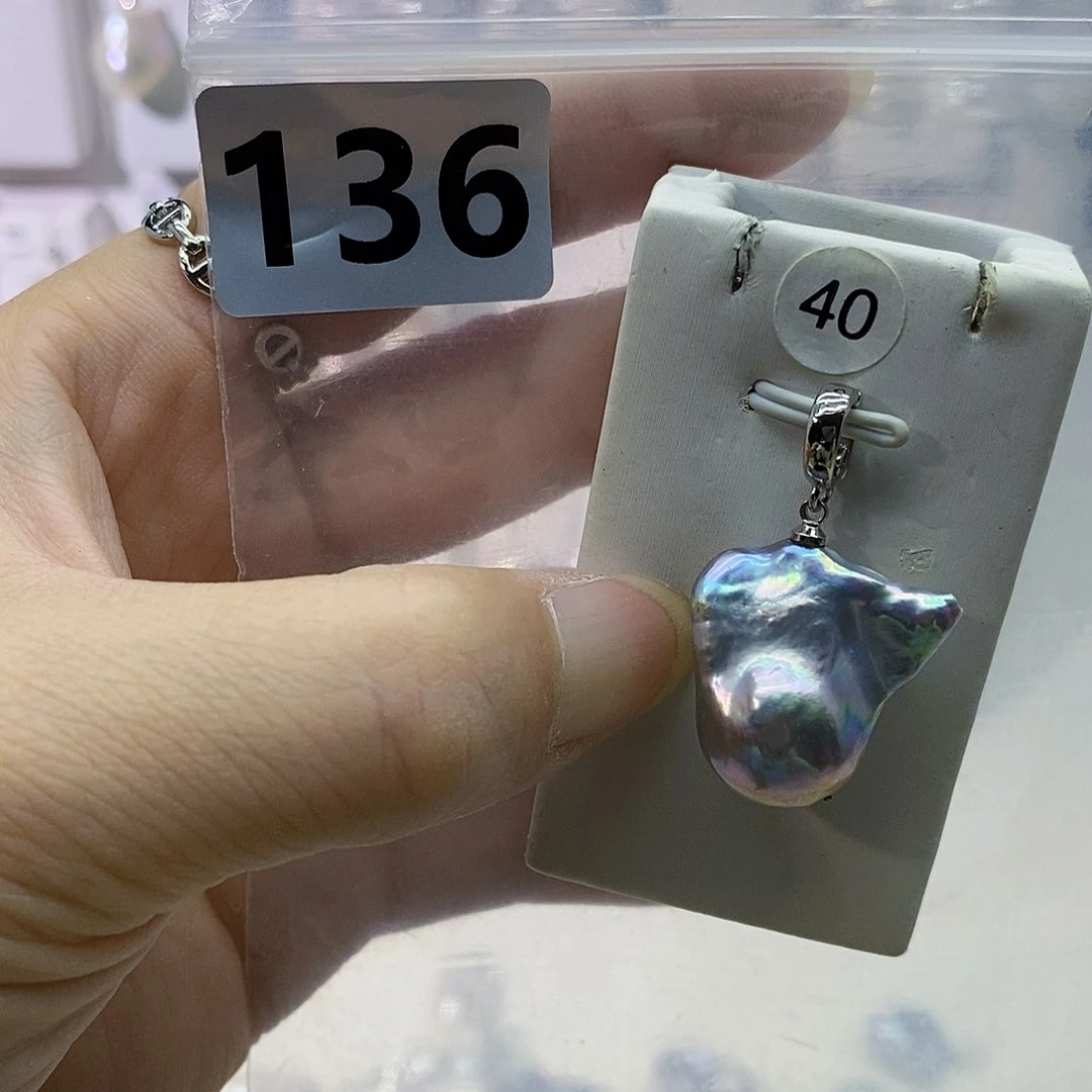 淡水珍珠合金颈饰