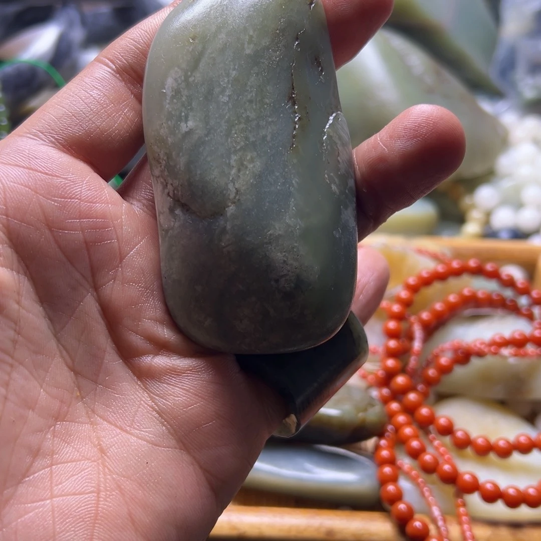 和田玉（糖玉）未镶嵌挂件