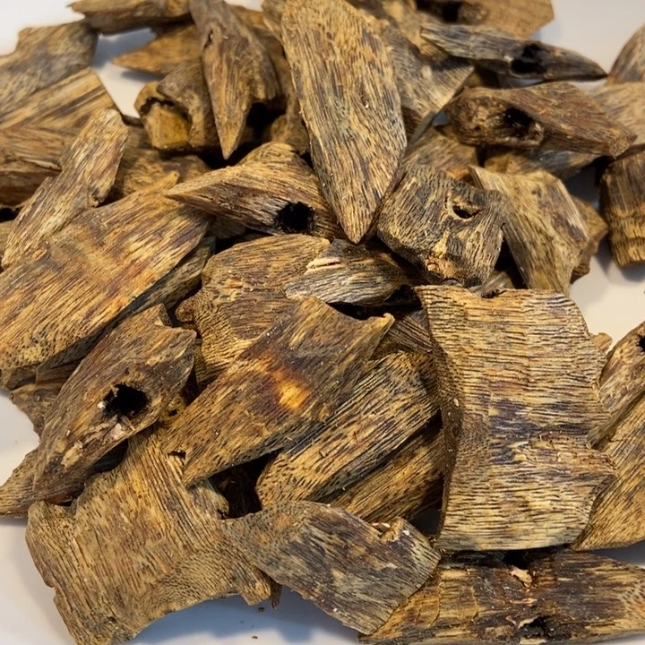 狼***心沉香碎屑沉香奇楠乌身圆叶100克多样性发一