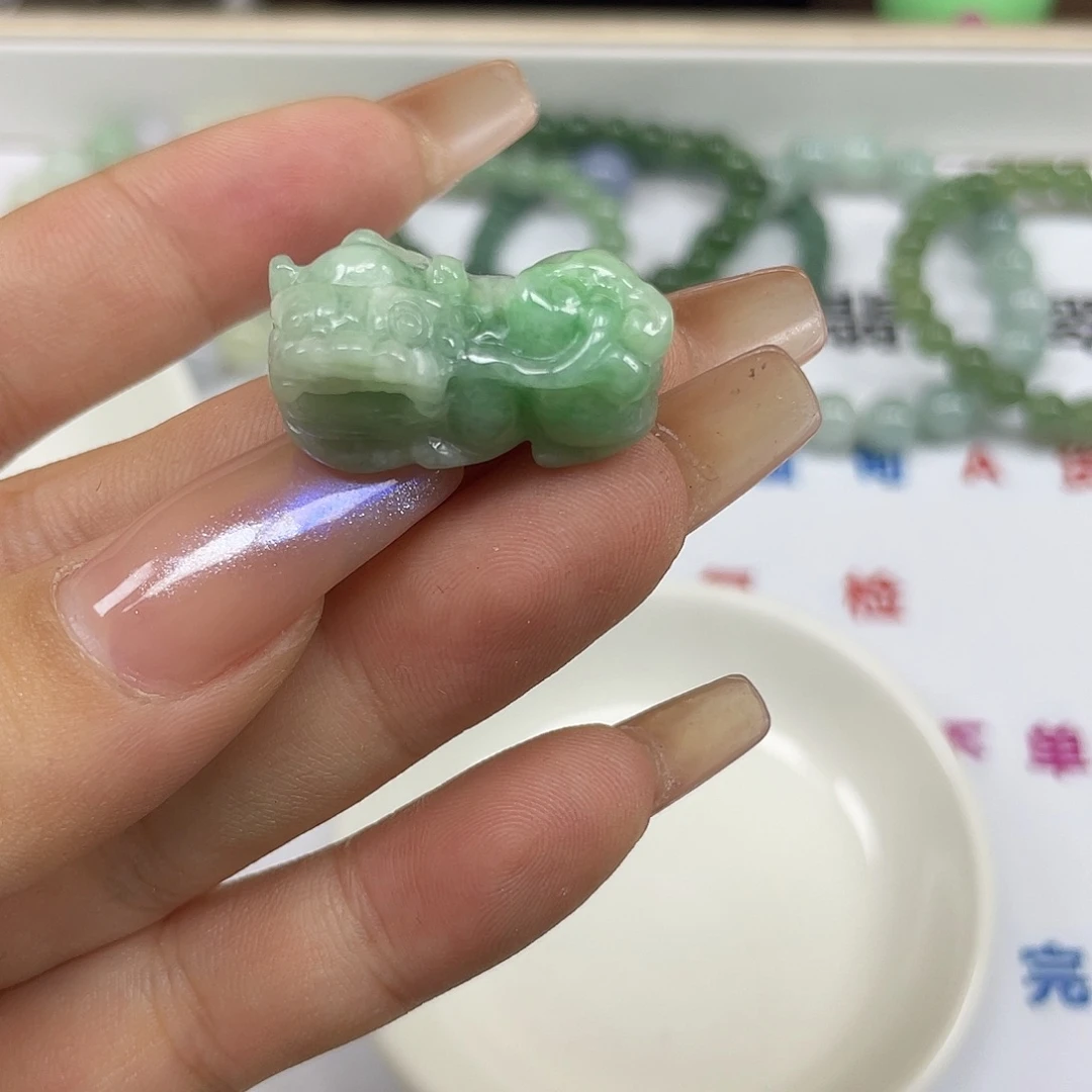 翡翠散珠翡翠貔貅1颗
