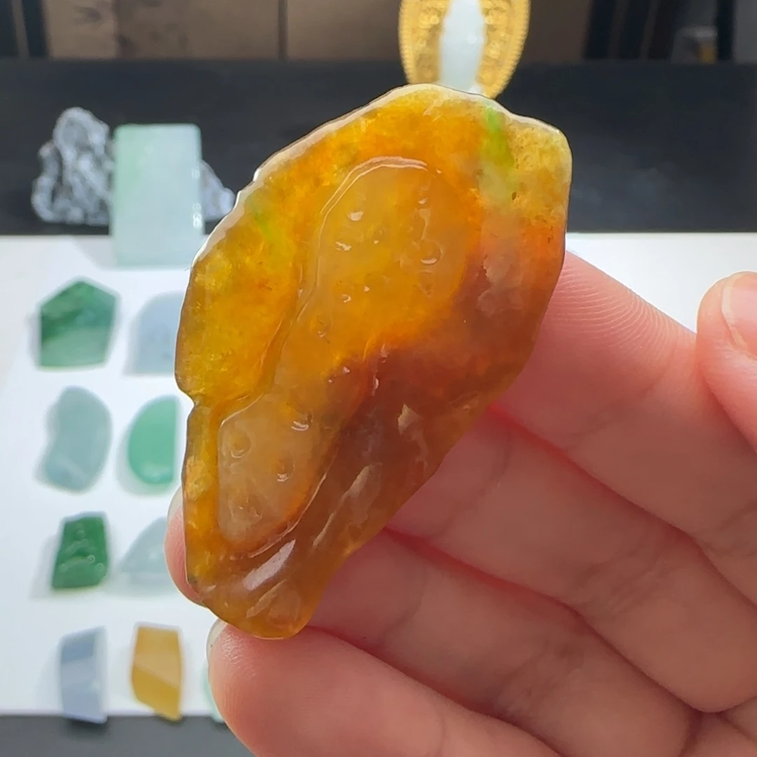 定制翡翠未镶嵌材料