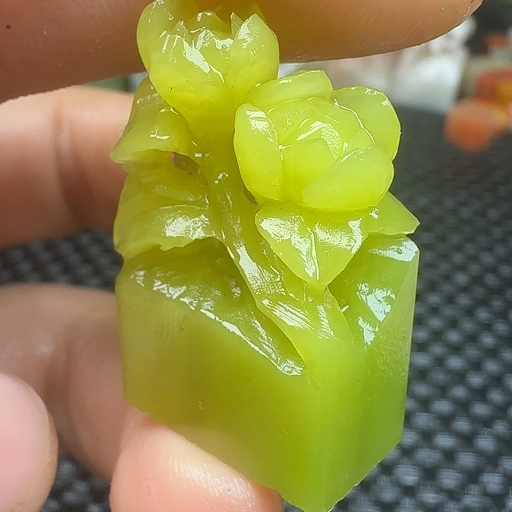 青田石真真正正章