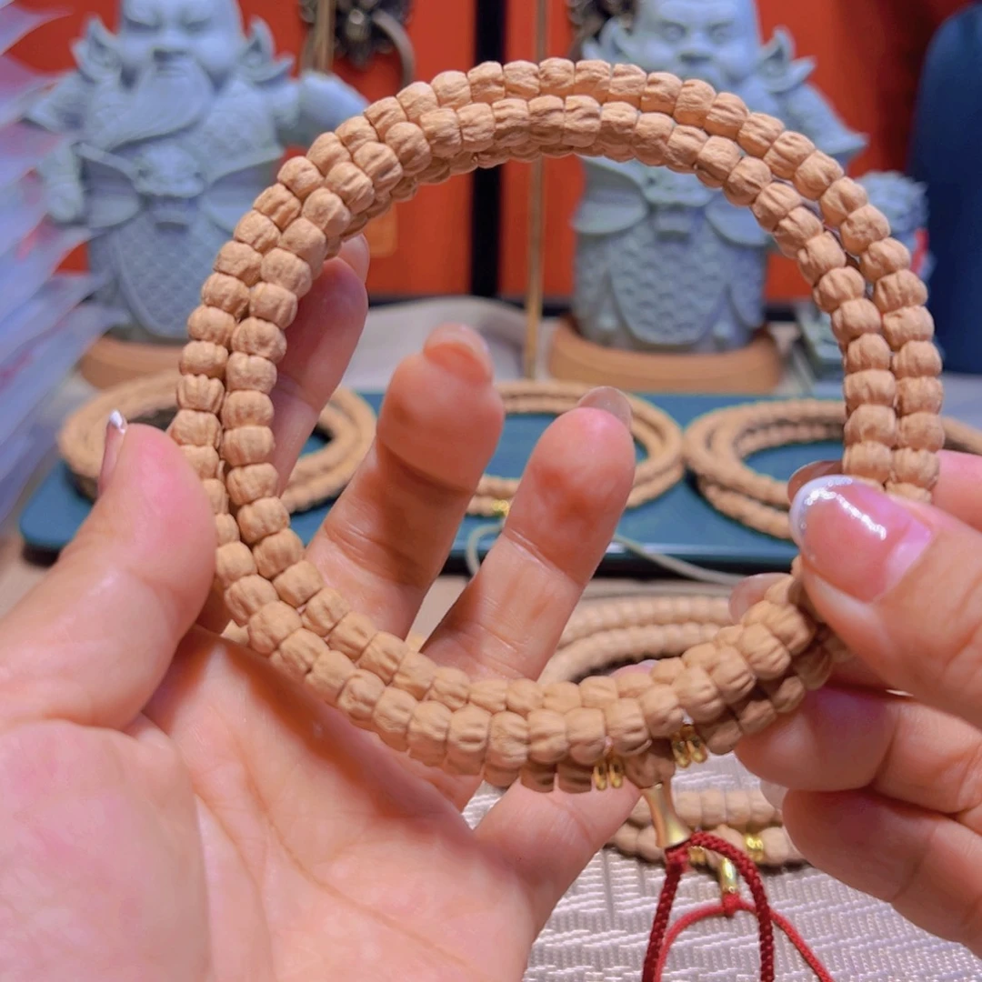 小***儿柏香籽/百香籽吊坠