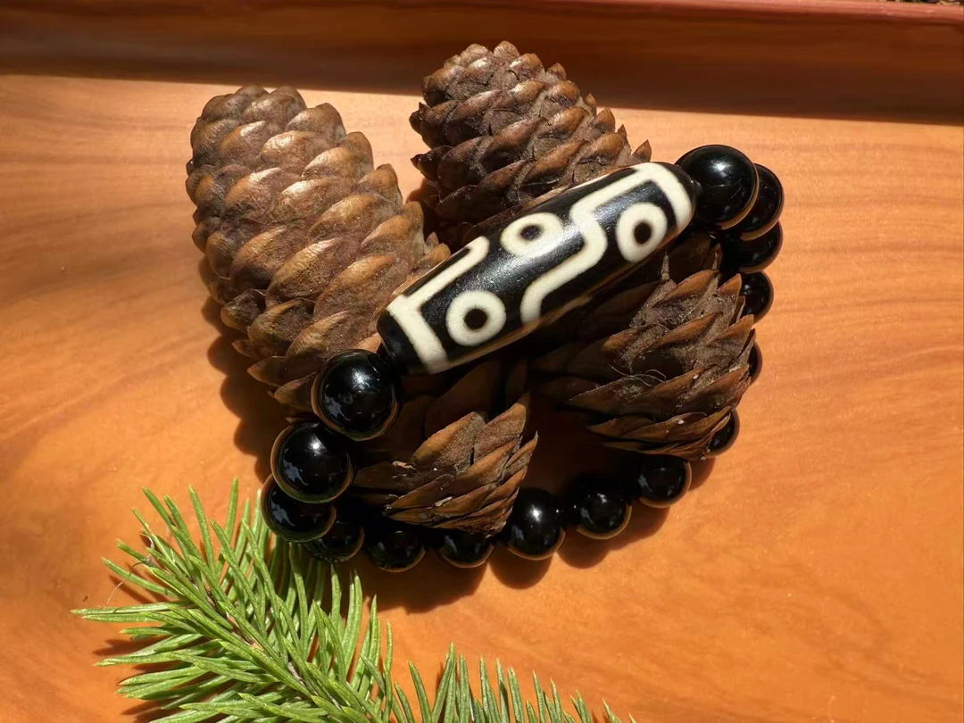 【老五珠宝】黑白折线九眼天珠手串对孔40MM*12MM左右玛瑙材质天珠