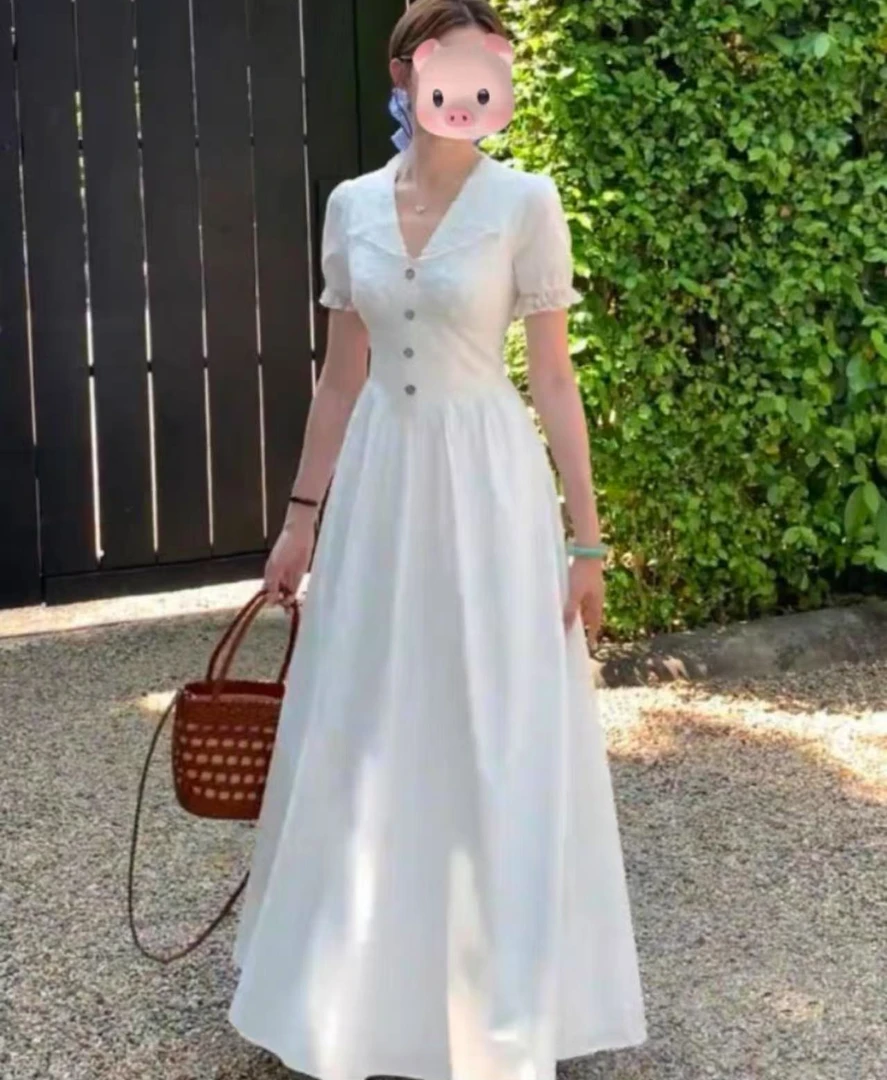 大码A字裙显瘦女装温柔夏季白色气质连衣裙复古法式长裙V领6360