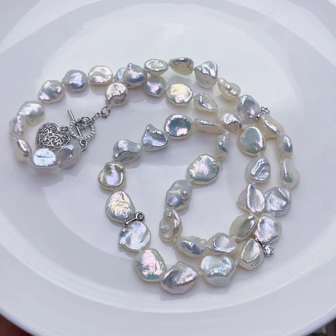 暖***宝未镶嵌淡水珍珠耳饰