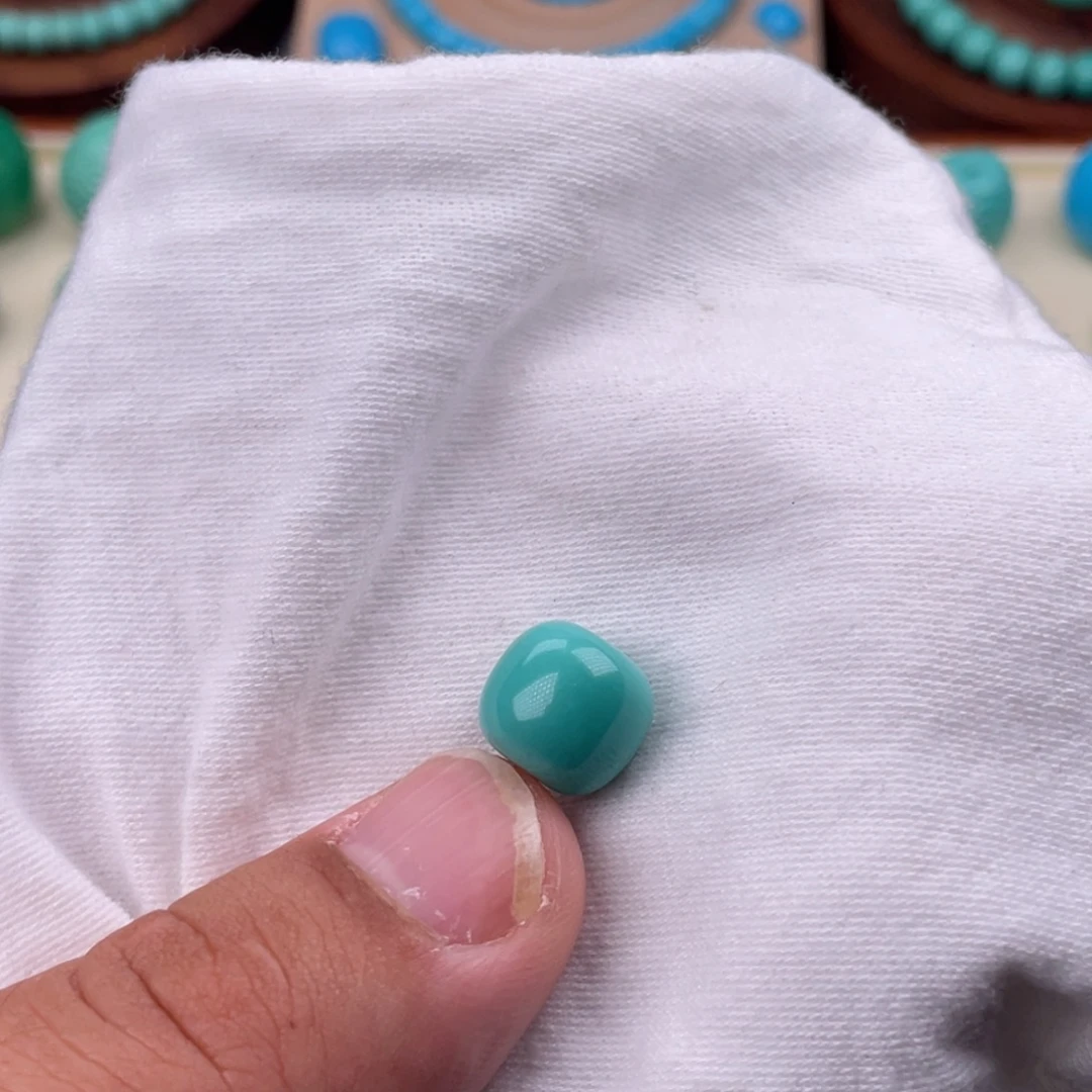 小***．直径12蓝绿色老型珠