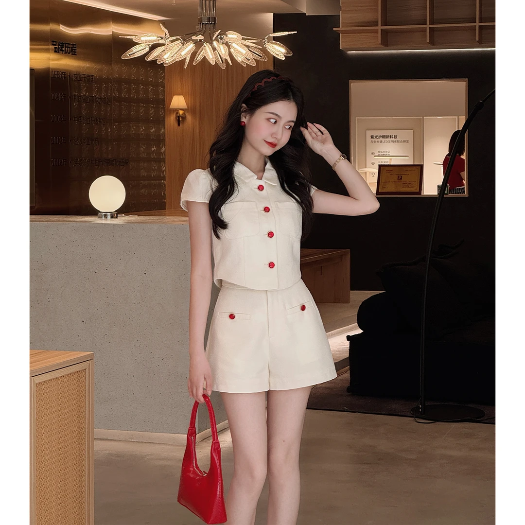 【布拉格假日】小娜椒小个子夏季千金感百搭小香上衣显高短裤套装女