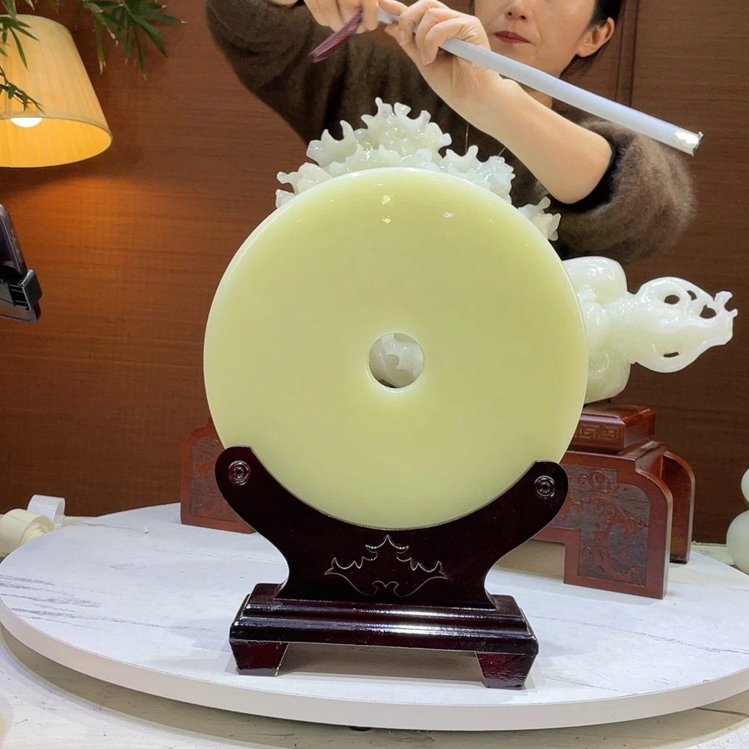 玉精品天然玉石平安扣摆件