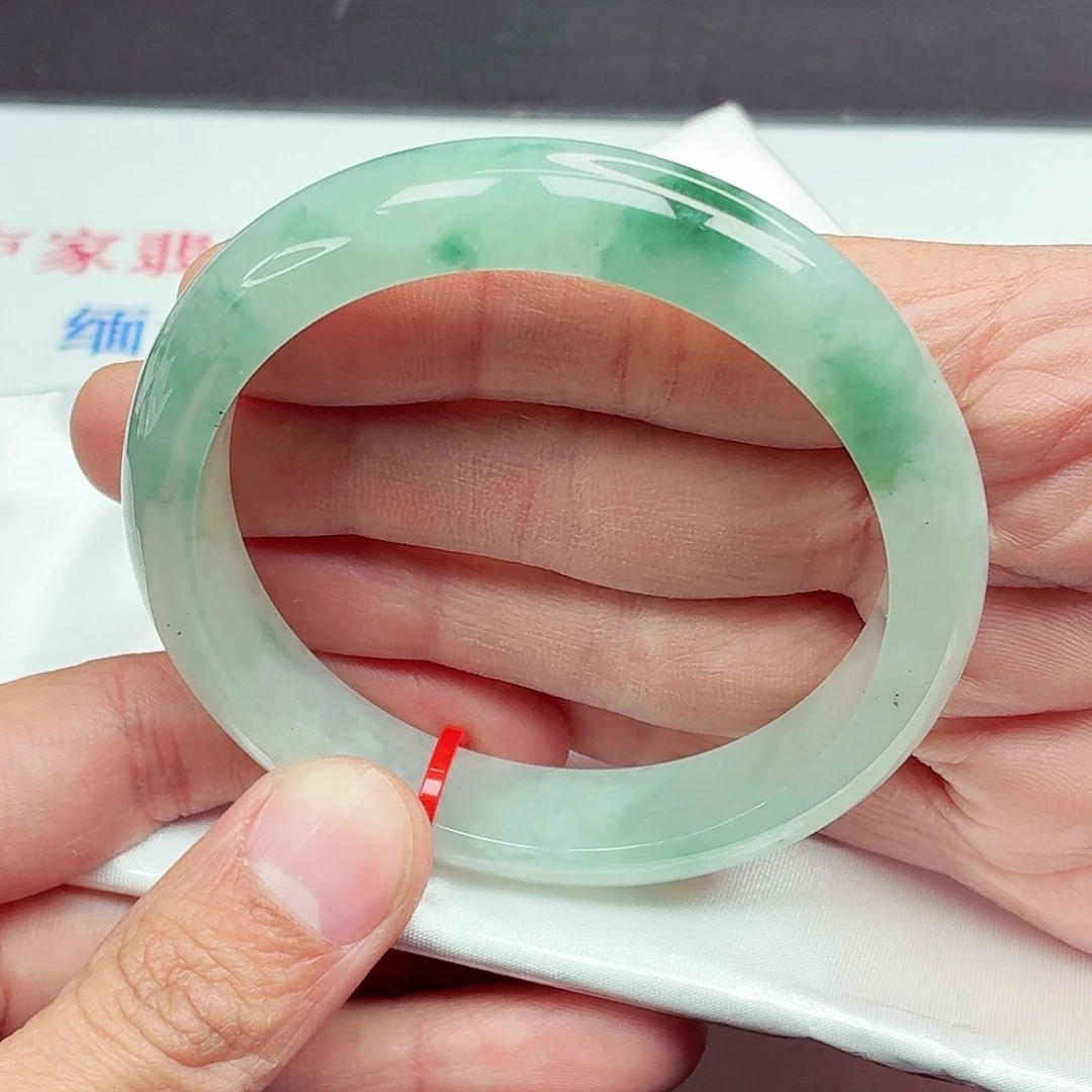 翡翠未镶嵌手镯60圈