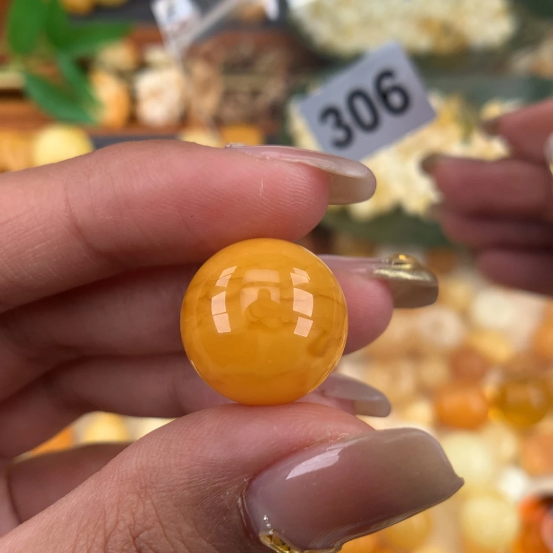 琥珀珠宝奇石未镶嵌16.8