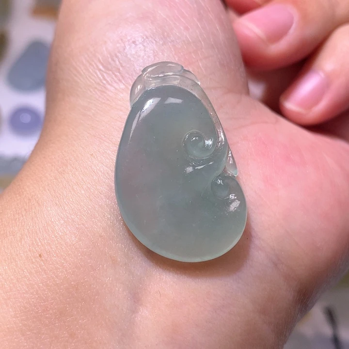 未镶嵌定制翡翠如意