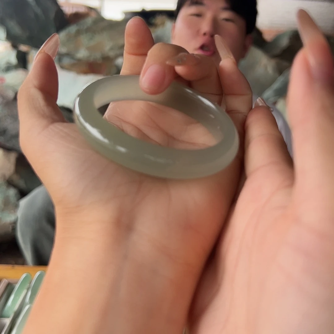 绿东陵冰晴水手镯