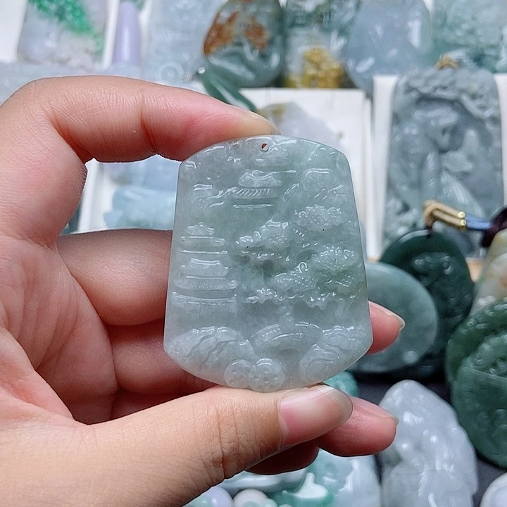 翡翠未镶嵌吊坠(不含链)翡翠