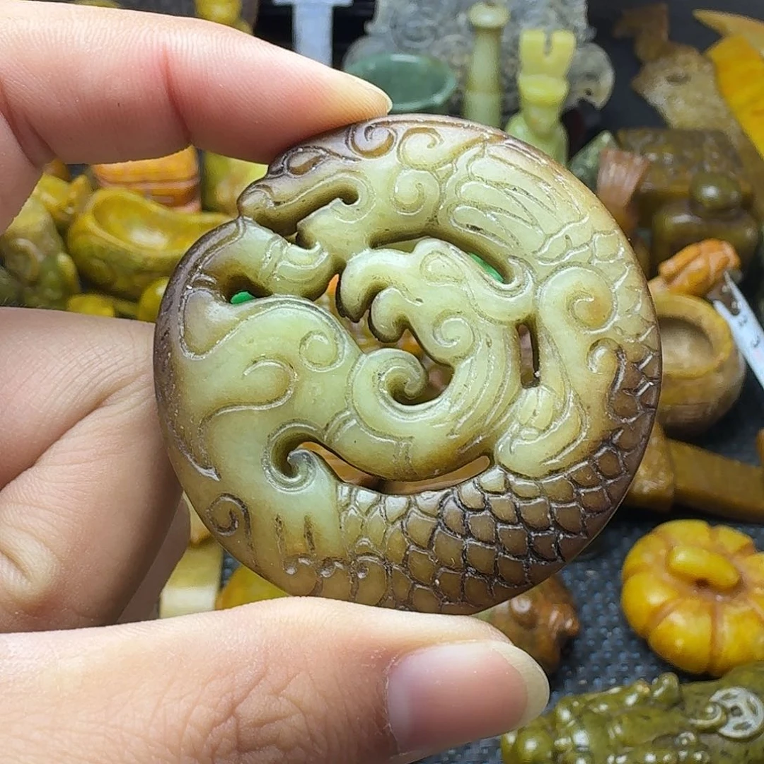 白玉菩提吊坠。。。