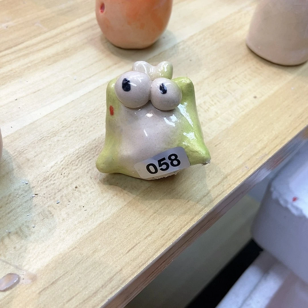 摆件直播间手工陶瓷摆件058