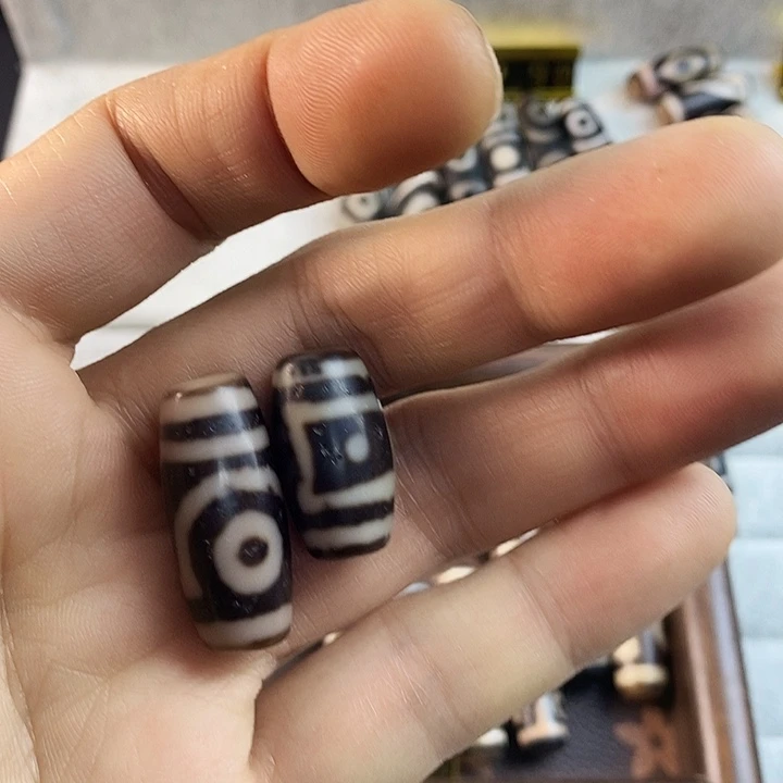 玛瑙/玉髓合金颈饰