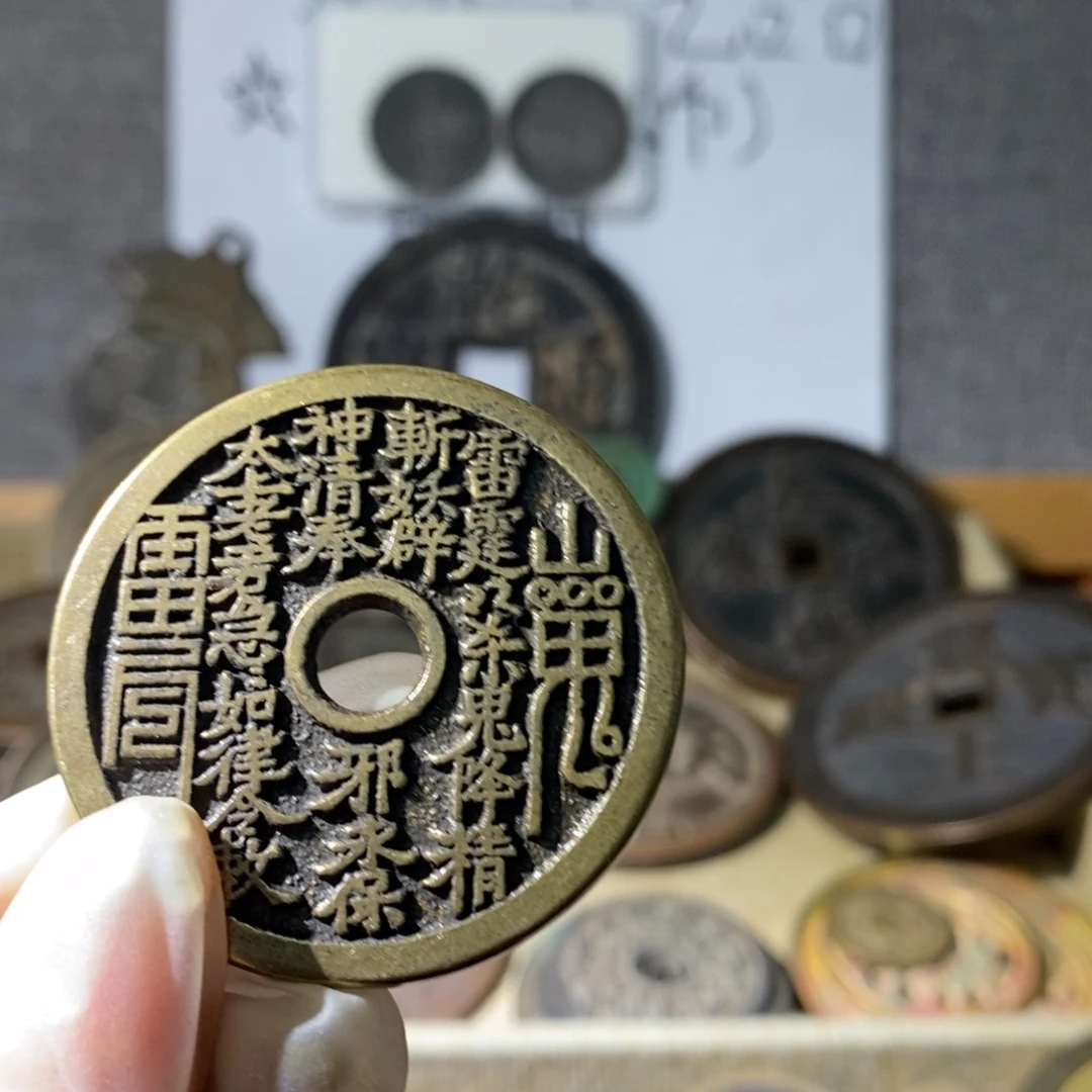 铜现代过现代工艺品