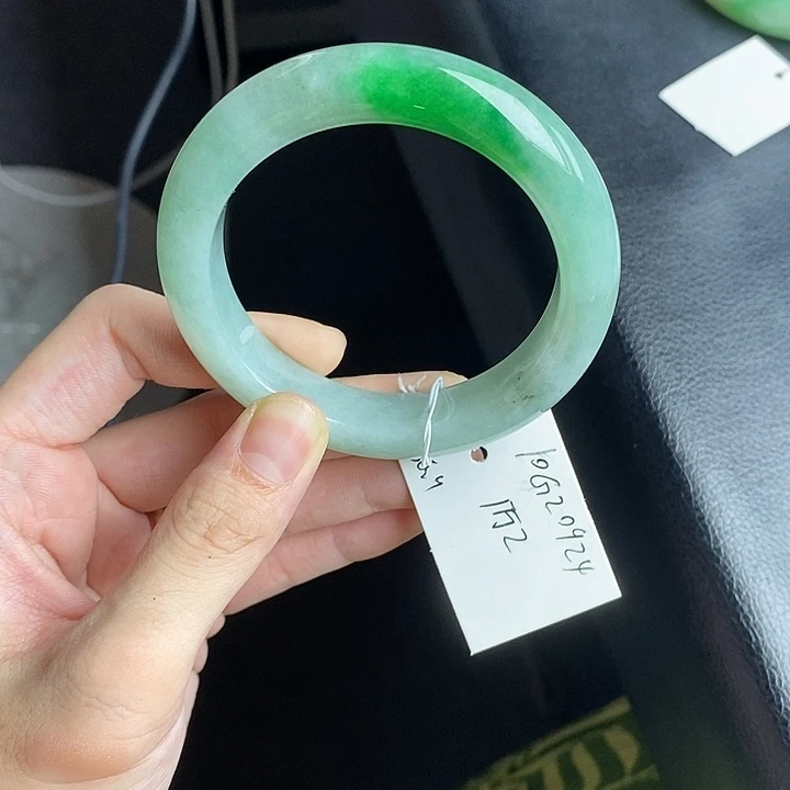 未镶嵌手镯翡翠56➕圈口