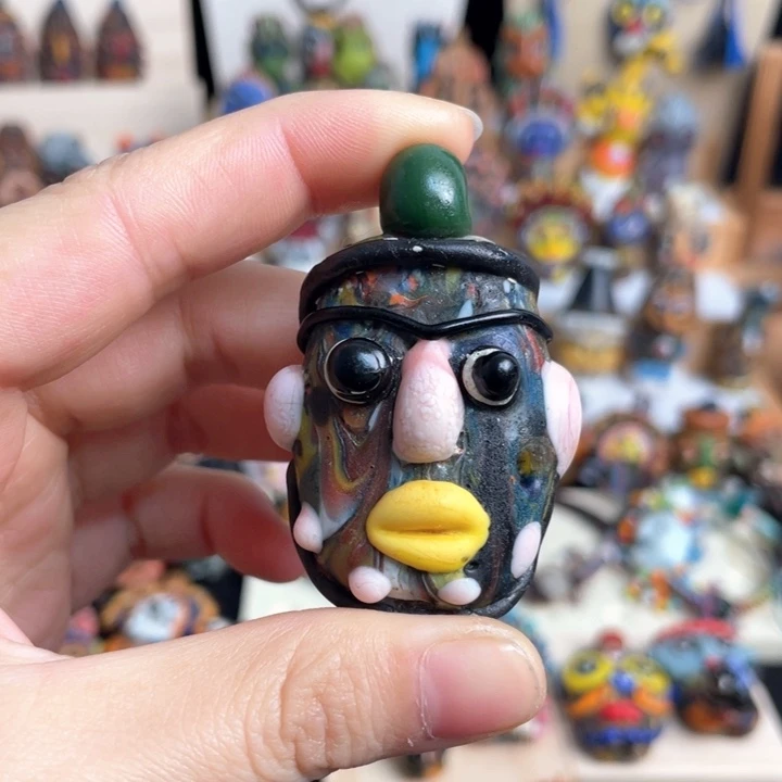 瑕疵不退不换介意勿拍