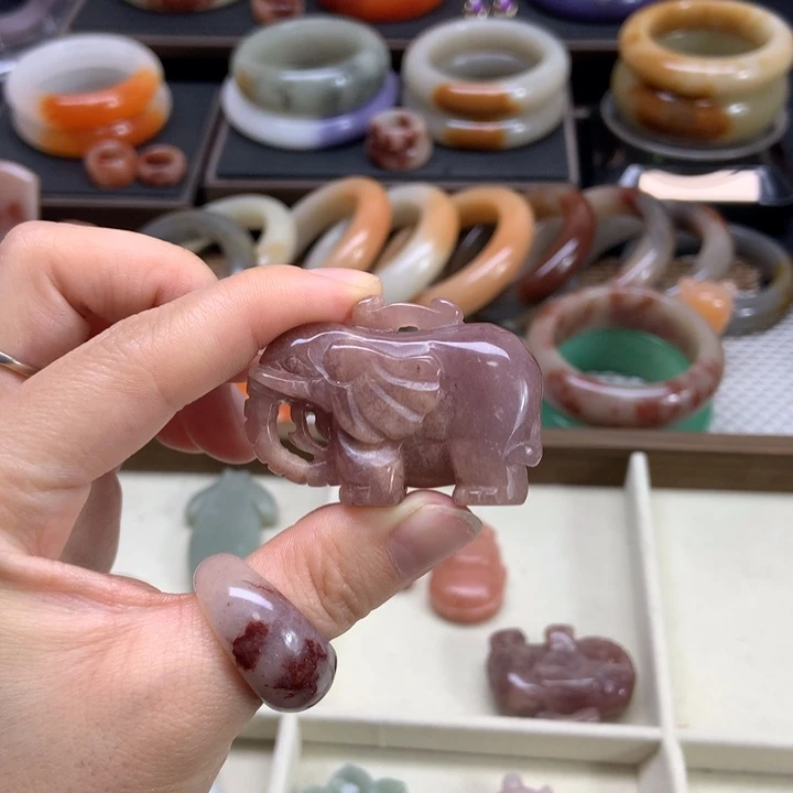 石英质玉未镶嵌吊坠(赠链)