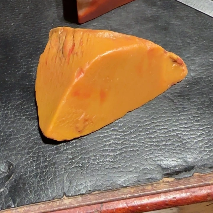 老挝石雅****?田黄原石，