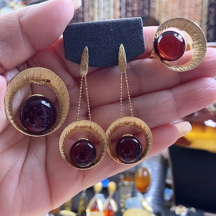 琥珀银S925镶嵌颈饰套装