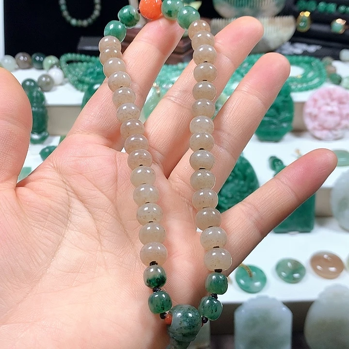 未镶嵌独山玉颈饰